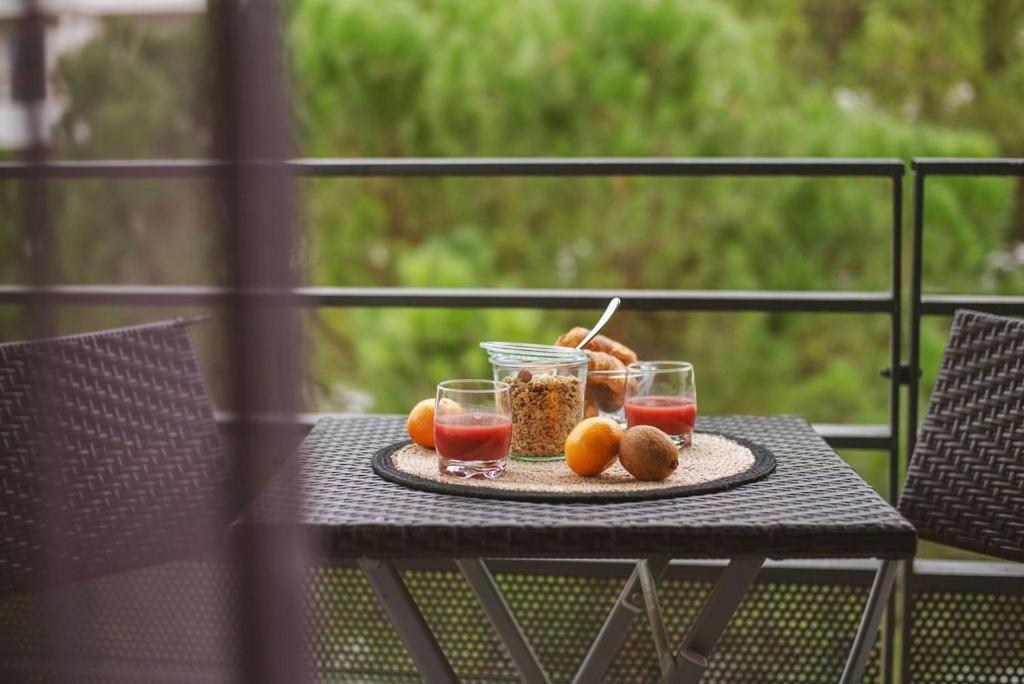 Le Rivieira Garage Et Terrasse, Au Bord Du Lez *
